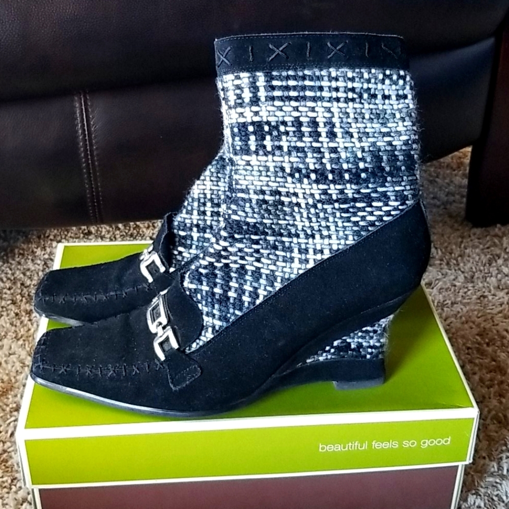 Suede mocassin style booties styled in Italy